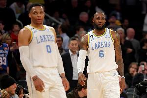 威少狂飙！独步江湖，成就NBA传奇！