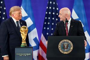 全网热议！FIFA股份出售风波，摩根大通高管与爱泼斯坦关系引关注