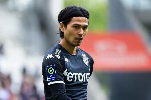 攻防转换定乾坤！南野拓实如何以关键三招逆转莱斯特城