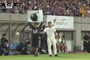 狂飙！藤枝MYFC巧用战术图，主场2-0逆袭仙台七夕